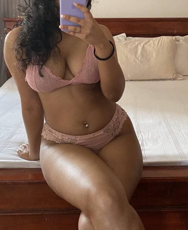 💜️Hot live single & lesbian cam show💜️